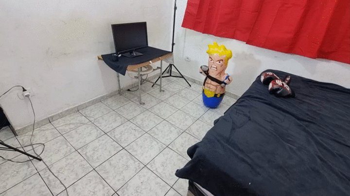 Britney Hunter Fetish - Evil Dwarf Brunette ends the life of the Paulo Troxa doll with her farts and fighting moves. By Evil Dwarf Cam Full HD