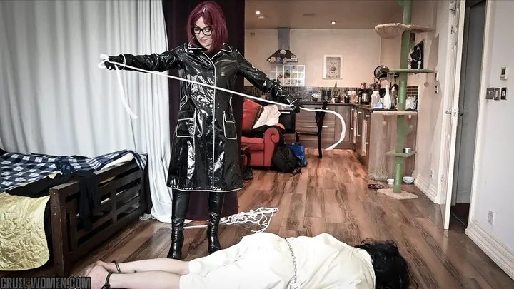 Real Cruel Women - Kinky Bitch - Twin Domination 4 *MOV*