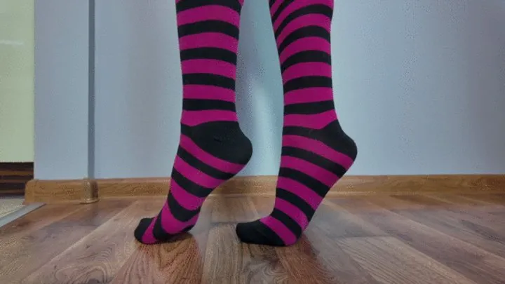 Dominant Femine - Ruslana In White Bra Sits On A Swing And Massages Penis Of Spiderman - Socks