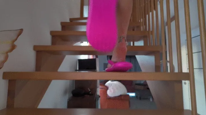 Dominant Femine - Miku Gives Her Feet And Pink Flip-flops To Worship - Full