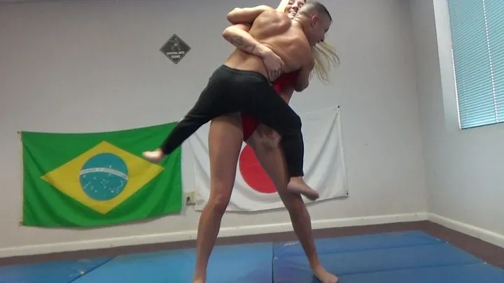 Grappling Girls In Action - GGAmazons172