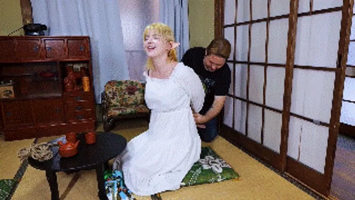 Hollyrope Omega - MADE IN JAPAN 22: American cosplayer June Lovejoy gets into the wrong address and gets tightly tied and gagged by another foreigner in Japan!