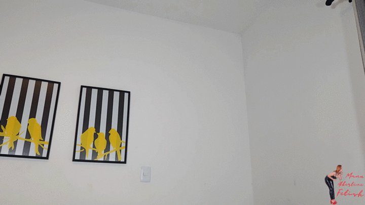 Manu Albertine Facesitting - Face sitting, by Babi Ventura, Sasha and Slave, FULL HD