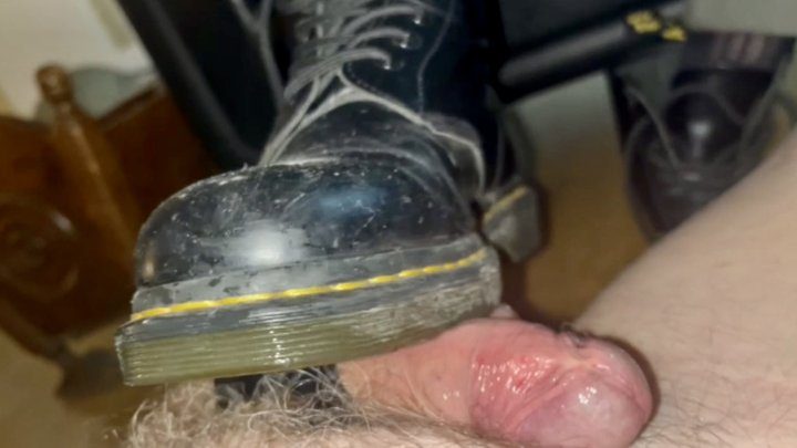 Gay Male Soxjob Heaven - ARMY BOOTS AND TNTS