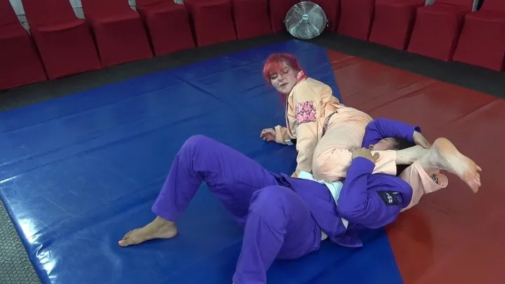 Gi-feet Vixens - Amber Phoenix vs Axel Gi Feet