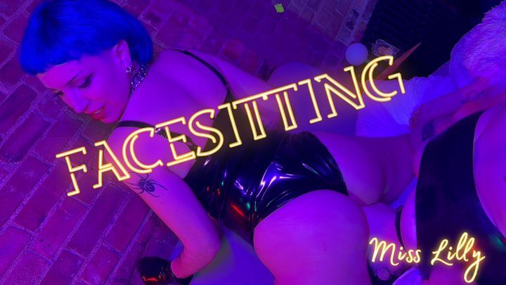 Servemisslilly - Miss Lilly Puts Her Sex Toy To Work Whilst You Watch On From The Corner