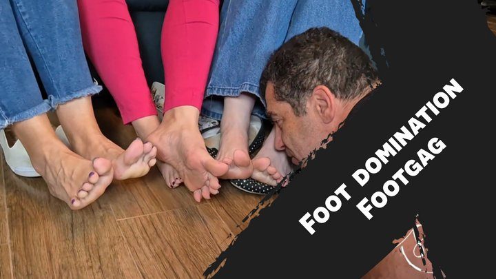 Lady Syl Nifty - A slave sniffer of the very sweaty Queens' feet 720p