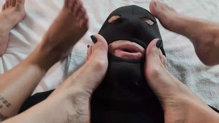 Foot Fetishland - FOOT DOMINATION SHOOTING FOR DOMMES POV