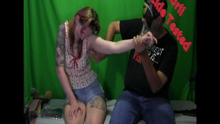 Ticklingisfun - Zorii Tickle Tested WMV