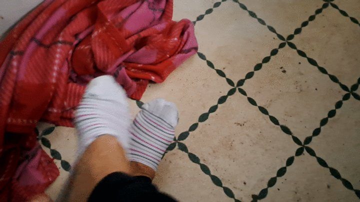 Kinky Grace - SEVERELY RUINED FEET