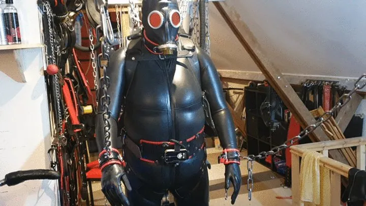 Rubbersubmission Clip Store - Suspended Rubber Drone