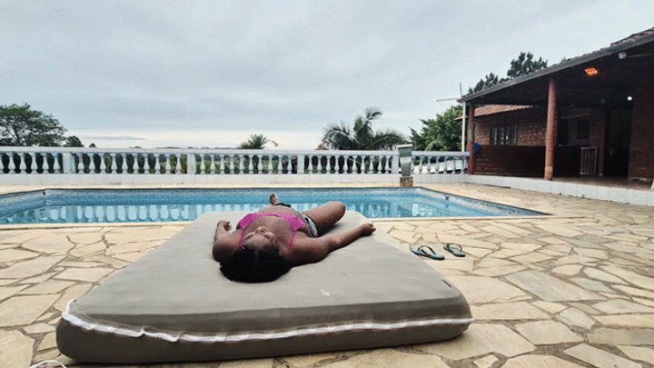 Babiventurafetish - Sitting on your face to contemplate the sun from my summer house By Britney Hunter and Monique Cam Babi part 1
