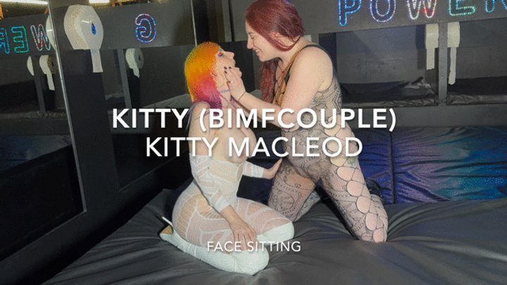 Bimfcouple - Face Sitting Lesbian