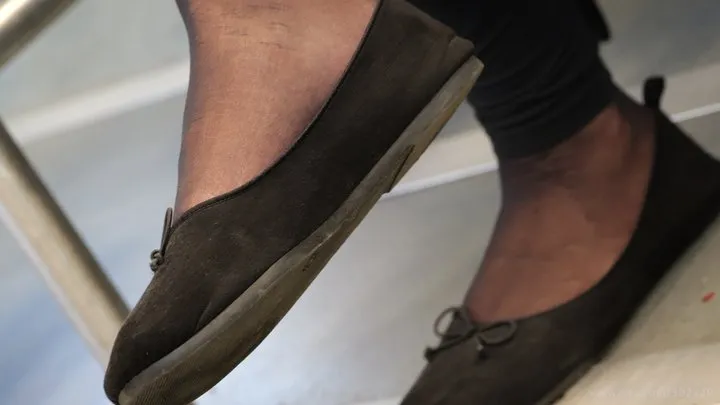 Footworshiplovers - Nylon and ballet flats foot fetish admiration