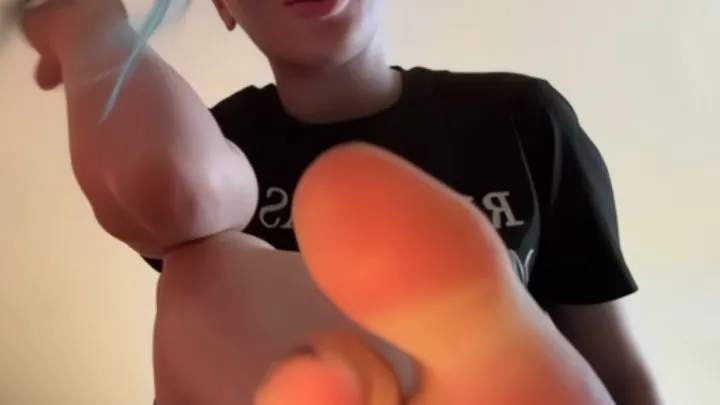 Goddess Lilith - Sadistic Princess - Up close and personal with My feet (VERTICAL)