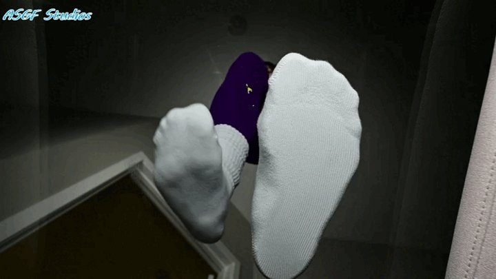 Amateur Soles Giantess And Footjobs - Test Glass Crush with Hunny! GIANTESS Socks POV! Pt 2 of 5 - MP4
