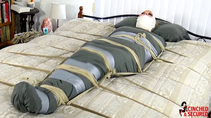 Cinched And Secured - Jamie Never Made It To The Beach (WMV Format)