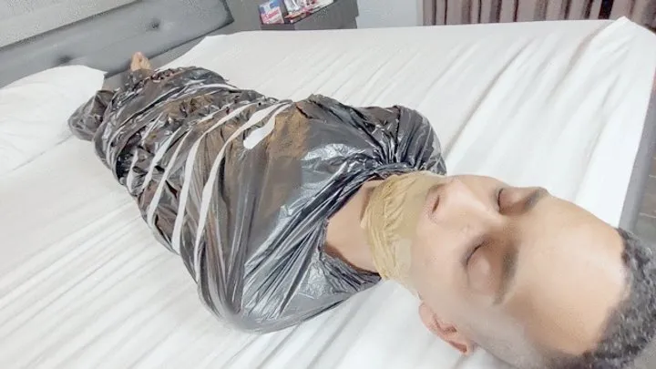 Fetish Factory Brazil Farting - BABE AND BELLA CRUEL FARTING ON THE SLAVE TRAPPED IN PLASTIC WITH HIS MOUTH SEALED - CLIP FULL