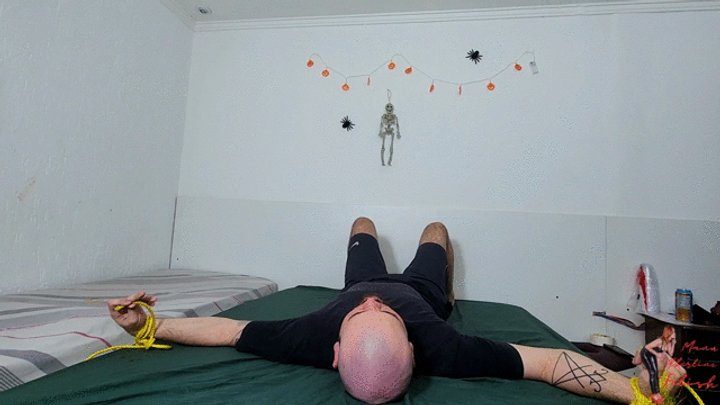 Manu Albertine Facesitting - Face sitting 40min, by Melissa Ramos and Jeniffer Carter and Slave, FULL HD