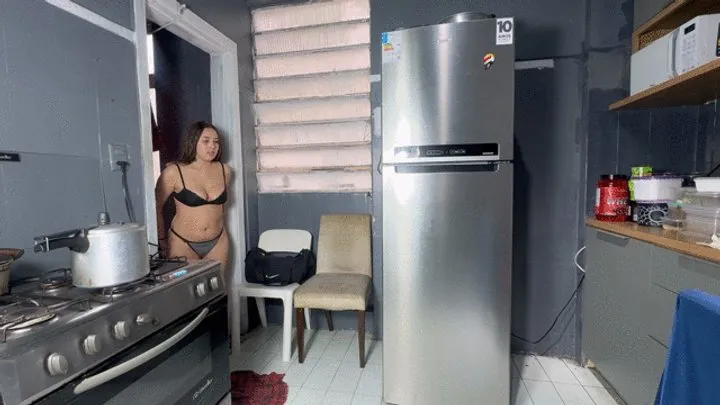 Fetish Factory Brazil Farting - The monstrous ass farting mercilessly in the nose of the shameless whore - By Rosalia Peach - CLIP FULL