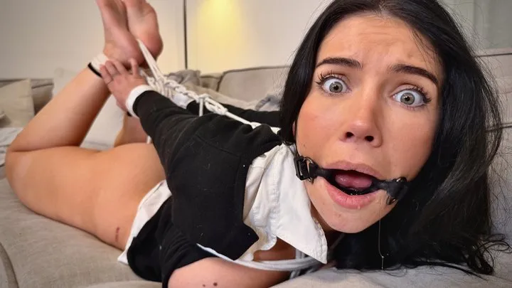 Tatti Roana Bondage - Tatti The Debt Collector Gets Fucked & Hogtied 4K