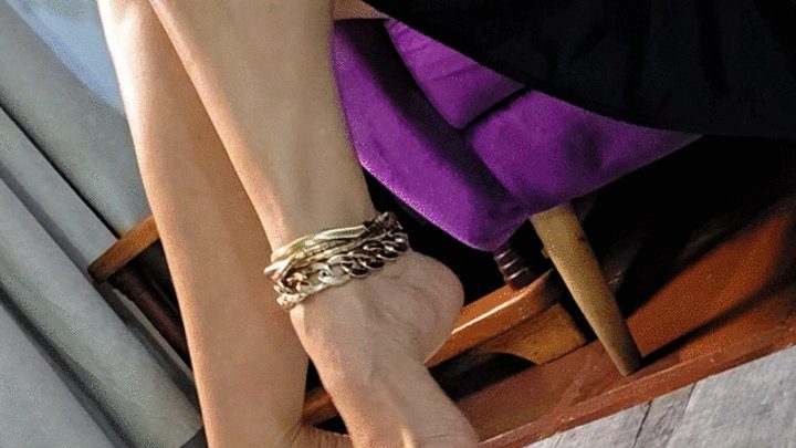 Foot Fetish Paradise - Milah Arches Ultra sexy dangling and shoeplay in leopard Kiara Mules
