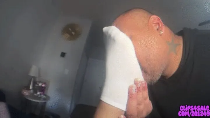 Simonessocks - sweaty gym socks Domiation CUM