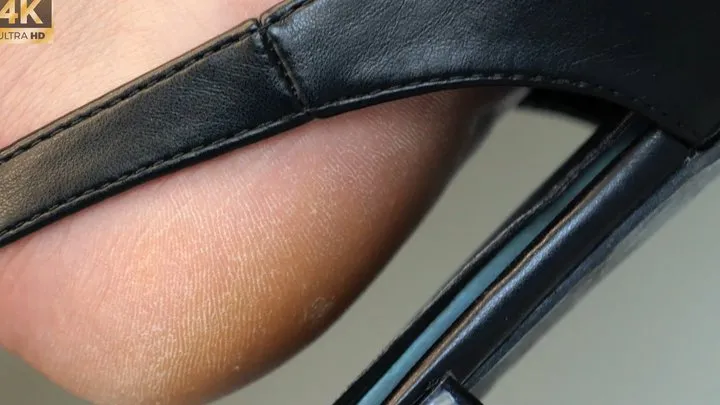Footfetishamateur - Foot and sandal fetish admiration, candid dangling and amazing feet colse-up, lovely hot bare heel.