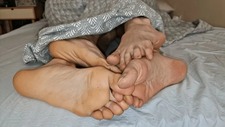 Karatemistress - Rubbing and Intertwining Feet