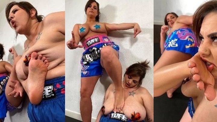 Foot Mode Pic Clips - Topless Tit Boxing