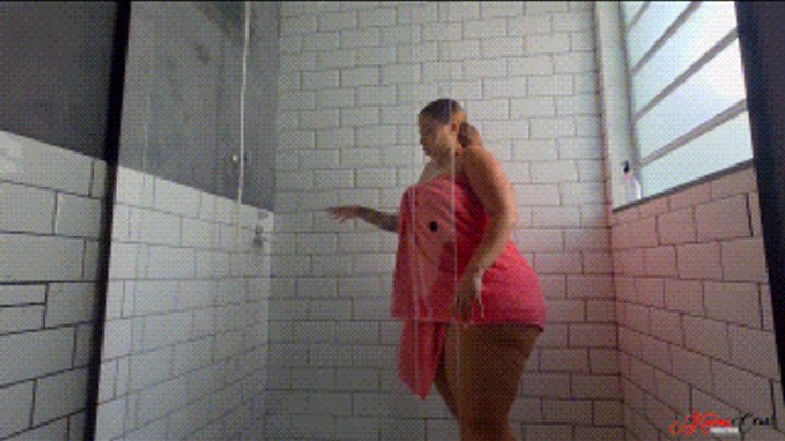 Karina Cruel Femdom Boys - UNPAID BILL — BIG BUTT FACESITTING PUNISHMENT - ROSALIA PEACH - FULL VERSION - NEW KC DECEMBER 2025