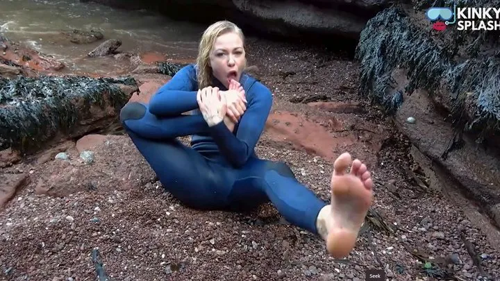 Kinky Splash - Salty Wetsuit Toe Sucking Slut - MOV