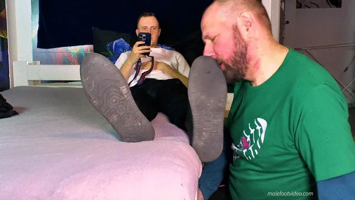 Czechmalefoot Video Store - The amazing feet of the boy Mario. He loves to have his feet worshipped.
