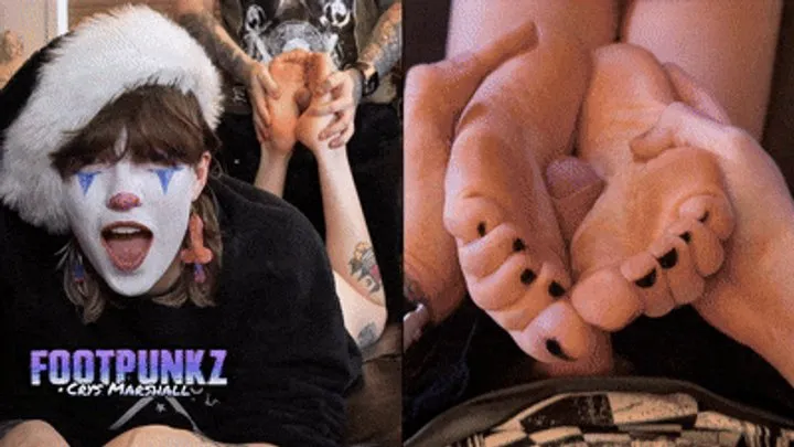 Footpunkz - Clown Babe PoV Footjob with Big Size 12 Feet - A Very Merry Crysmas