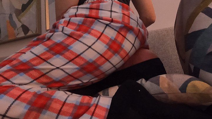 Mistress Padrona Sits - Christmas two