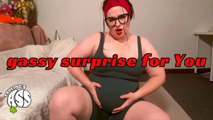 Pauline's Ass - gassy surprise for You mp4