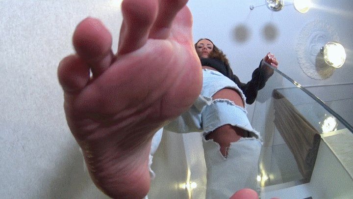 Foxy Foot Fetish - VALENTINA - Under My Big Sexy Soles - Giantess Amazon