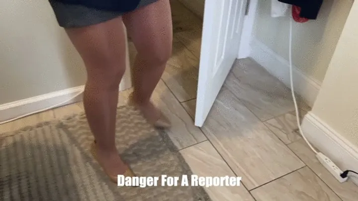 Sams Bondage Club - Anna Lee In: Danger For A Reporter Bondage Hand Gag Lift and Carry Foot Worship Standard Res