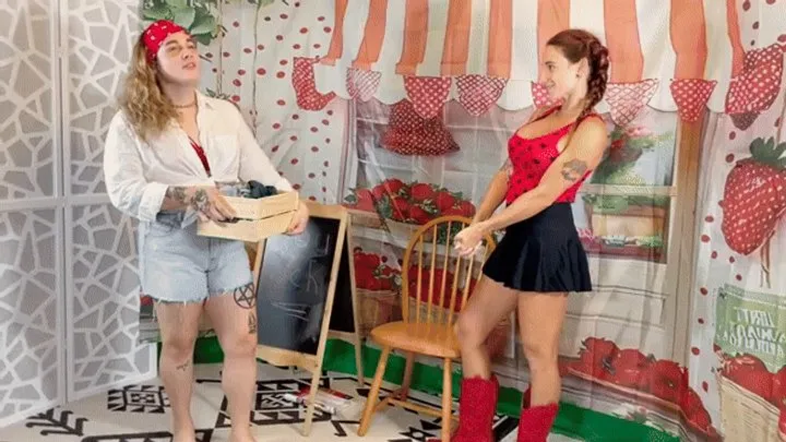 Total Tickling - Foxxy Farms - Tickle Return Policy gone cattywampus - NANCY THOMPSON & MYA PLEASURE HIDEF