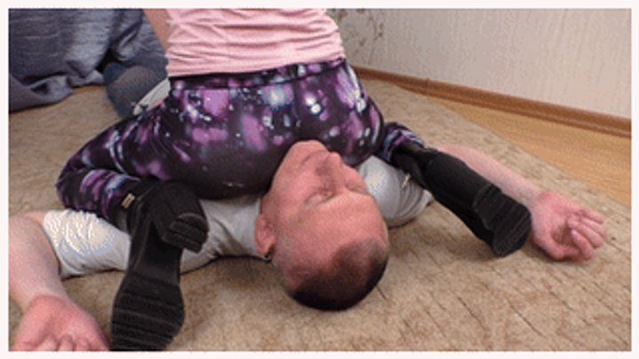 Furious Girls - Girl in pink top and galaxy leggings plays with sub, vf1808h 720p