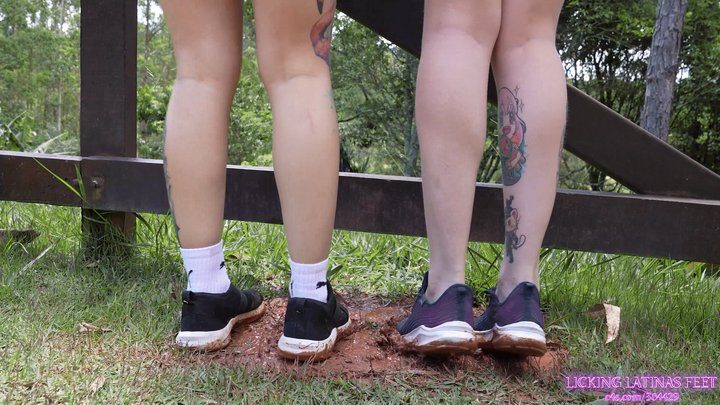 Licking Latinas Feet - NIKA and PENELOPE - We want to see your dirty and filthy tongue! (HD)