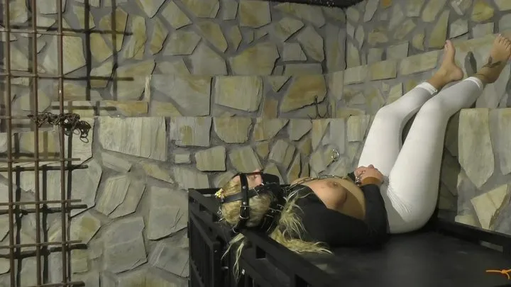 Toaxxx  The Genuine Bdsm Store - Zoey Ziptie 72h Extreme Session - Charter 19 - Zoey gagged & chained - (Bonus Content) - FULL CLIP (mp4) HD