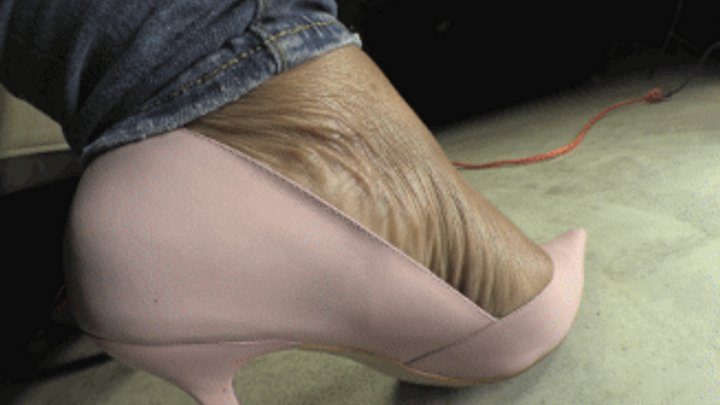 Hfw - Another Sexy Dangling, 1st