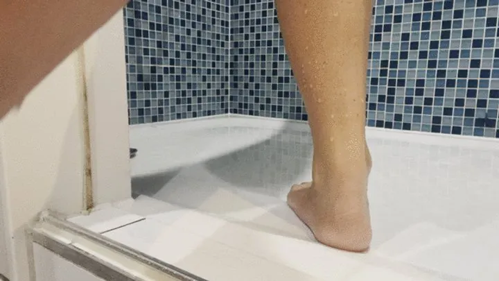 Miss Amy Samuels - Shower POV - wet feet 2