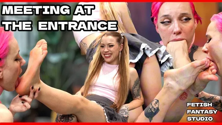 Fetish Fantasy Studio - meeting at the entrance (FULL HD MP4)