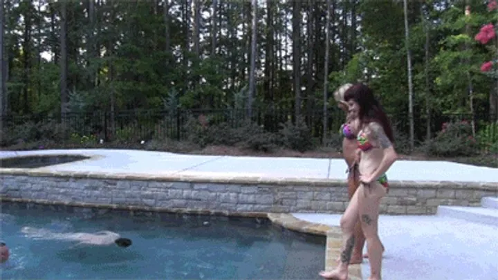 Fetish Goddess Samantha - Bikini Clad Foot Worship (1080p)