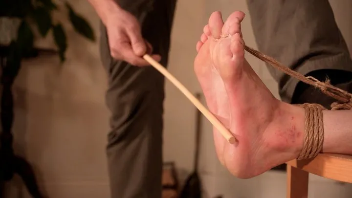 Russian Girls In Fetish - ZERO EFFORT FROM MY WIFE? ZERO MERCY FOR HER FEET! (HD)