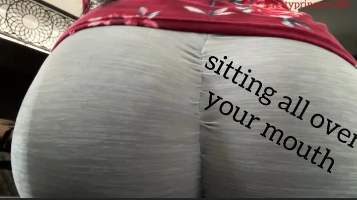 Prettyprincess - sitting all over your mouth