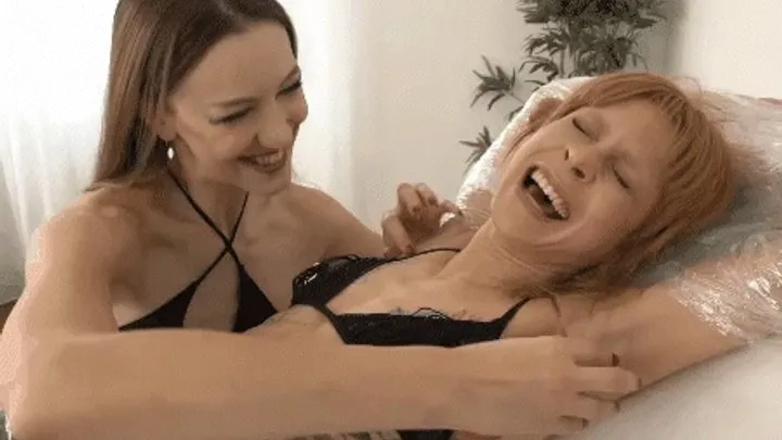 Fetish 4 Mobile - Belly tickling situation #4 ( 1 PART MP4 - MOBILE VERSION )