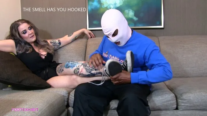 Foot Exhibit - The Smell Has You Hooked MP4